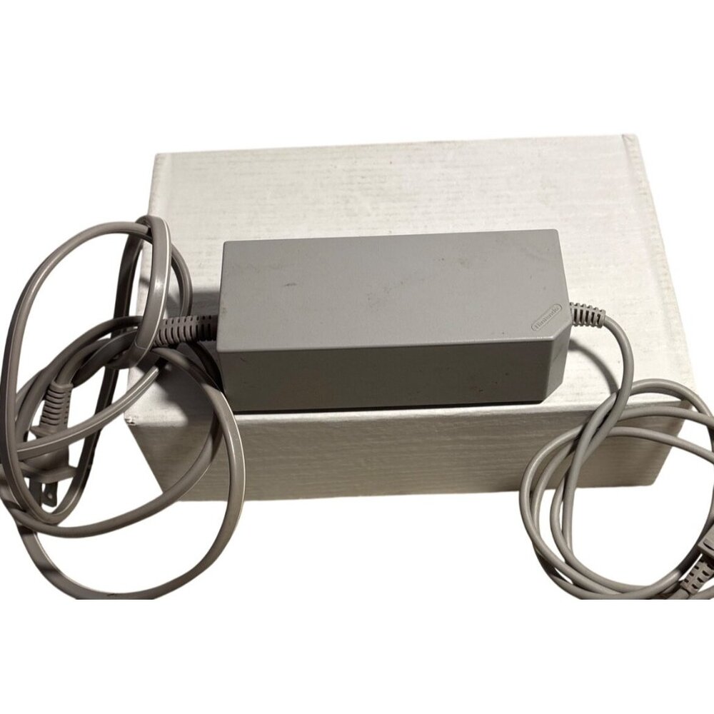 Nintendo Wii AC Power Adapter RVL-002 USA 12V 3.7A Gray For Wii Console OEM